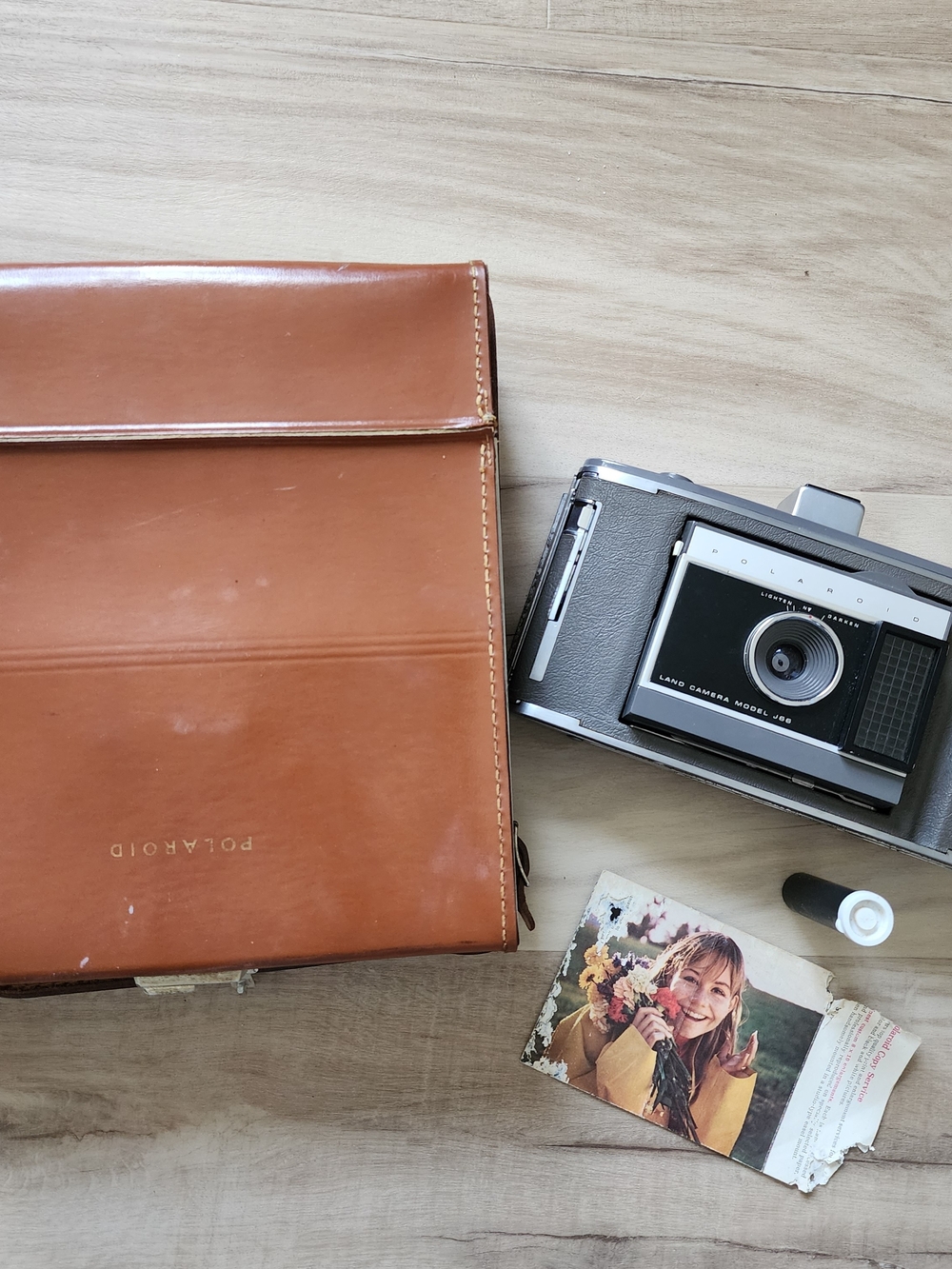 Vintage Polaroid Land Camera Model J66 in box 1960s Not Tested.